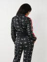 CHAQUETA ATLÉTICA CON MONOGRAMA