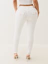 JENNIE MID RISE CURVY SKINNY JEAN