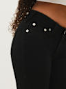 JENNIE MID RISE CURVY SKINNY JEAN