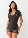 CRYSTAL TRUE LOGO V NECK TEE
