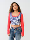 CAMISETA CON CUELLO REDONDO ACANALADO Y BLOQUE DE COLOR