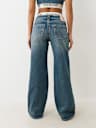JEANS HOLGADOS CON DETALLE DE BOXER REMOVIBLE BOBBI