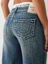 JEANS HOLGADOS CON DETALLE DE BOXER REMOVIBLE BOBBI