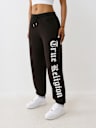 PANTALÓN JOGGER BOYFRIEND CON CRISTALES