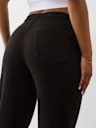 PANTALÓN JOGGER BOYFRIEND CON CRISTALES