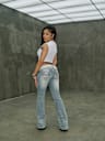 JOEY LOW RISE SUPER T FLARE JEAN