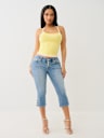 TOP CON CAPAS CONTRASTANTES ESTILO HALTER CON BRETELES CAMI
