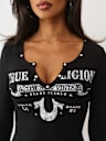 RIBBED V NOTCH LONG SLEEVE TEE