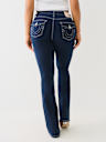 JEANS BECCA CORTE DE BOTA, TIRO MEDIO Y COSTURA DE AGUJA SIMPLE