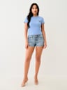 SHORTS JENNIE DE TIRO MEDIO