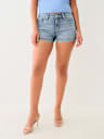 SHORTS JENNIE DE TIRO MEDIO