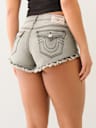 SHORTS ATREVIDOS DESHILACHADOS