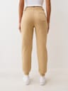 PANTALONES JOGGER CON HERRADURA DE CRISTALES