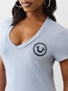 GLITTER LOGO V NECK TEE