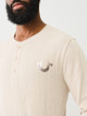 LOGO LONG SLEEVE RIBBED HENLEY TEE