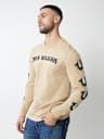 REPEATED HORSESHOE LONG SLEEVE TEE