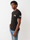 CAMISETA CAMUFLADA CON BUDDHA Y LOGO ARQUEADO