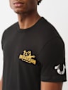 CAMISETA CAMUFLADA CON BUDDHA Y LOGO ARQUEADO
