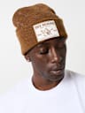 GORRO CON MONOGRAMA DE HERRADURA