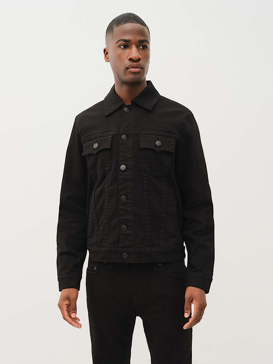 DENIM TRUCKER JACKET
