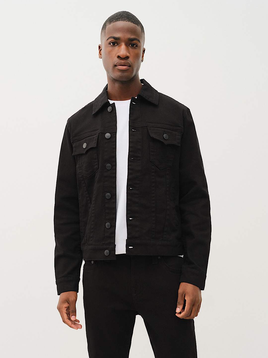 DENIM TRUCKER JACKET
