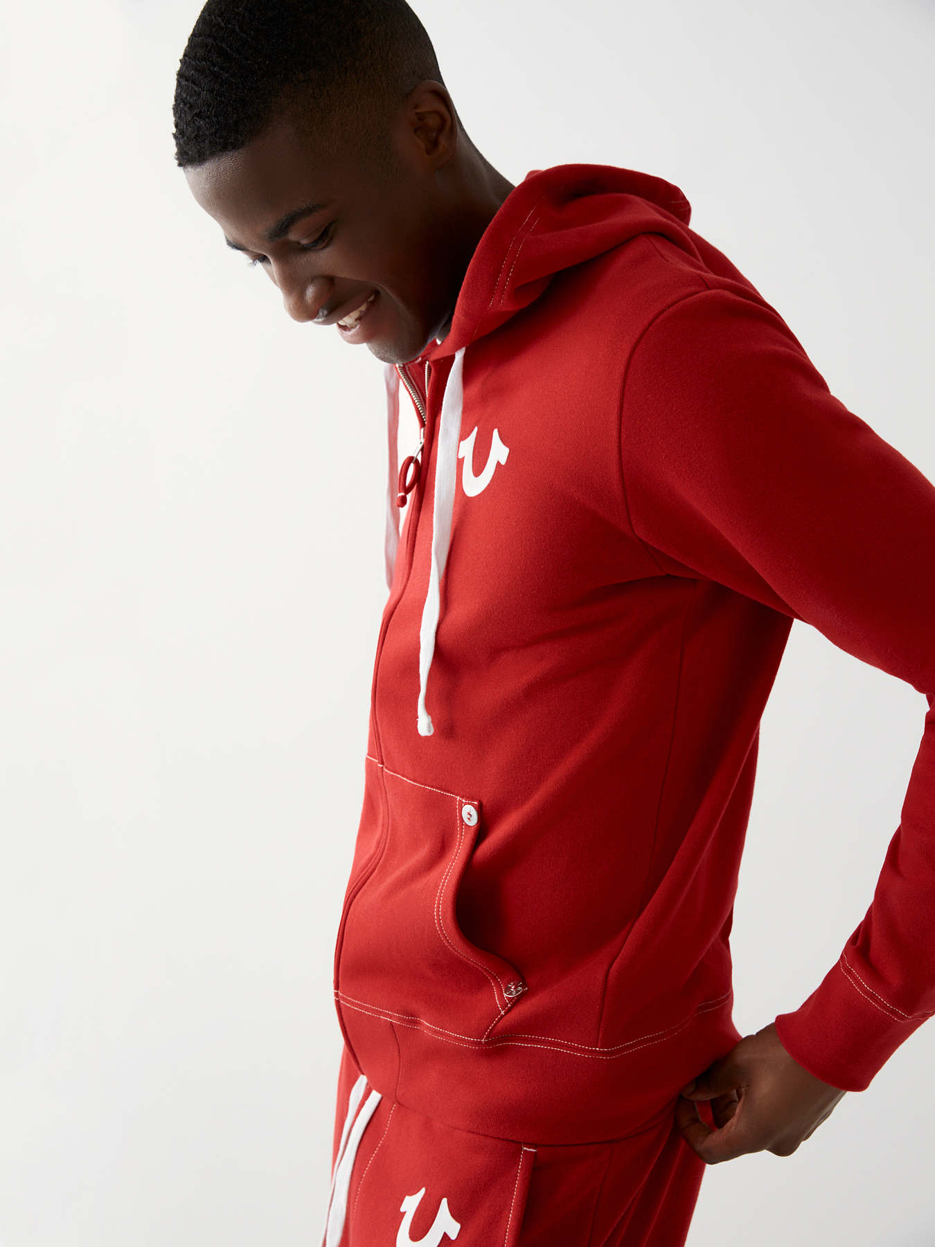 Red true religion sweat suit online