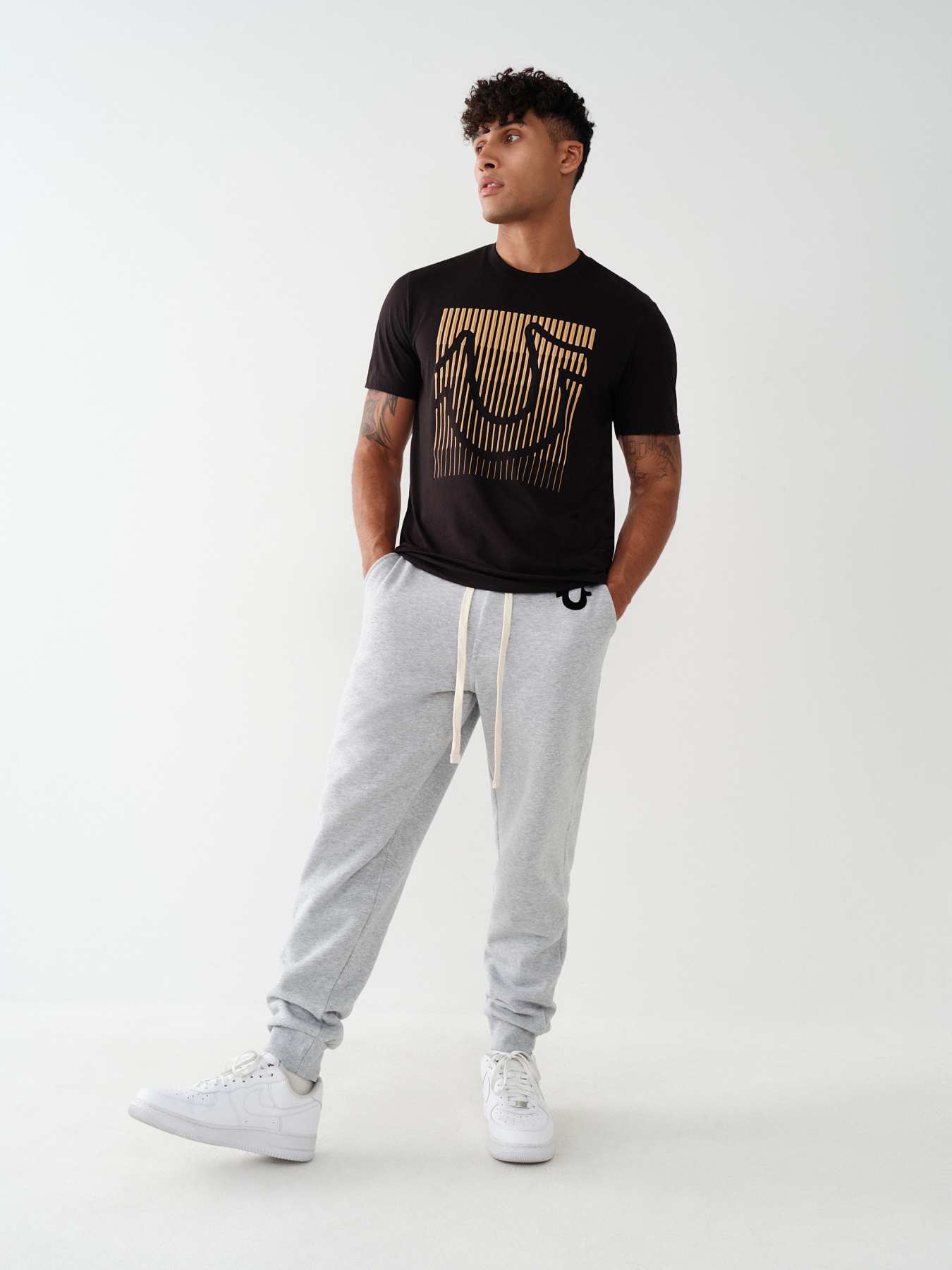 LOGO JOGGER, image 1