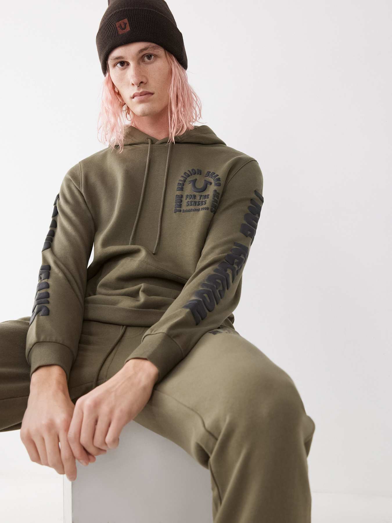 LOGO HOODIE