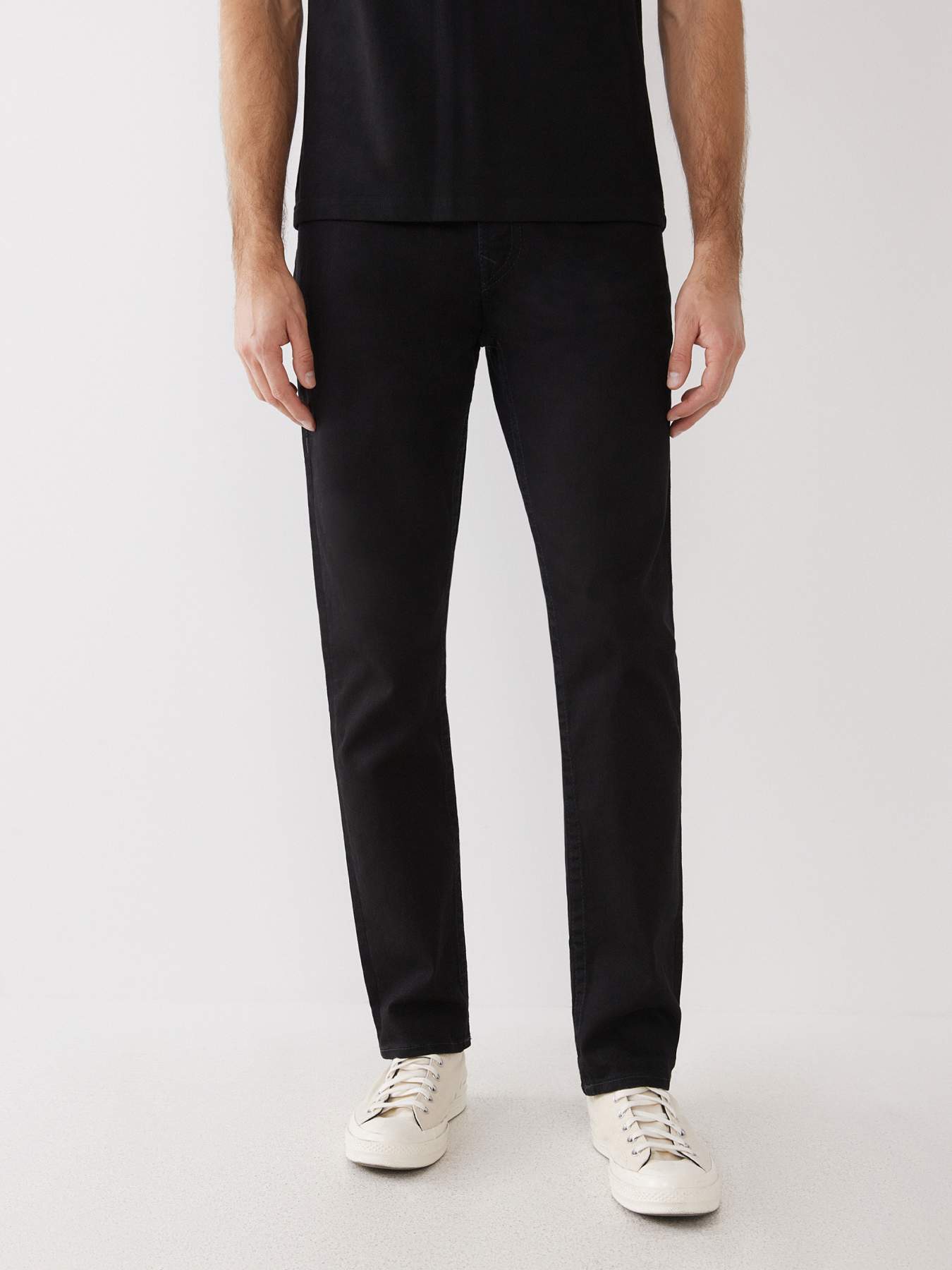 GENO SLIM JEAN 32"
