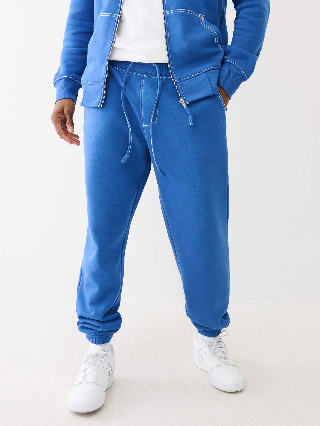BIG T LOGO JOGGER
