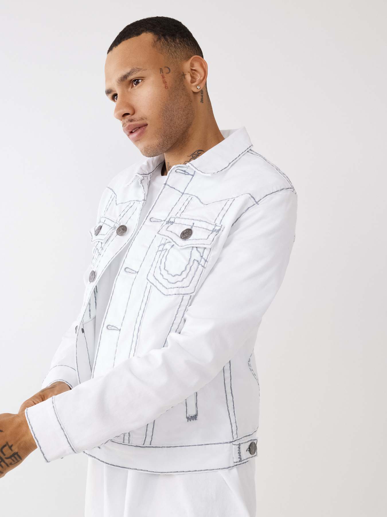 Denim jacket white stitching best sale