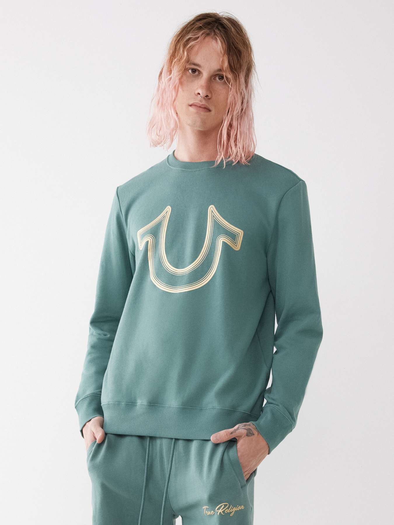 HORSESHOE CREWNECK SWEATSHIRT