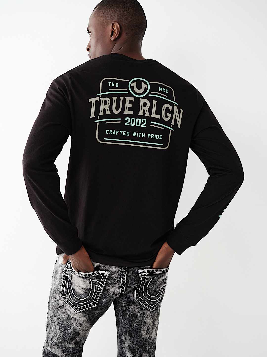 TRUE LOGO LONG SLEEVE TEE, image 2