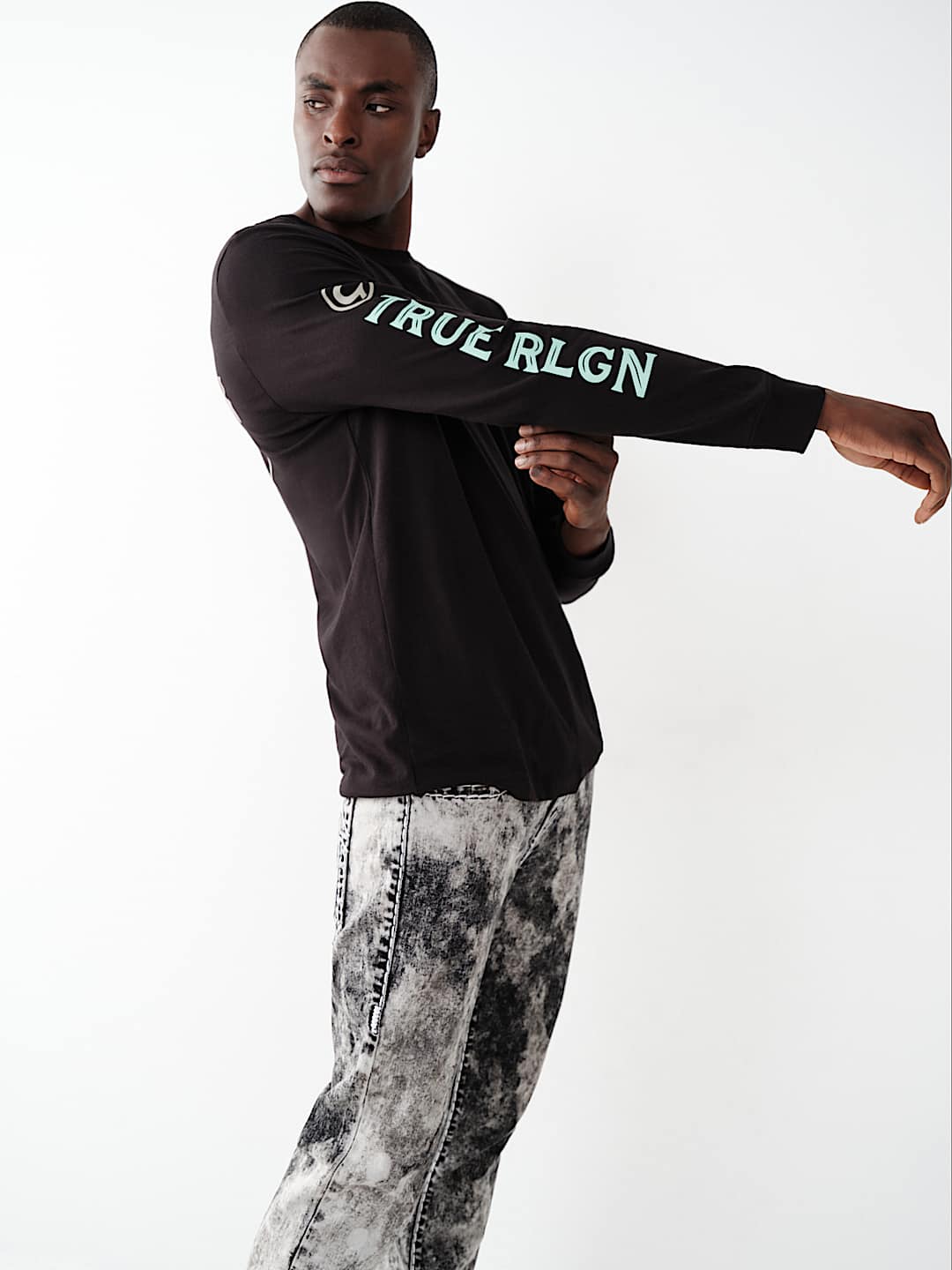 TRUE LOGO LONG SLEEVE TEE, image 4