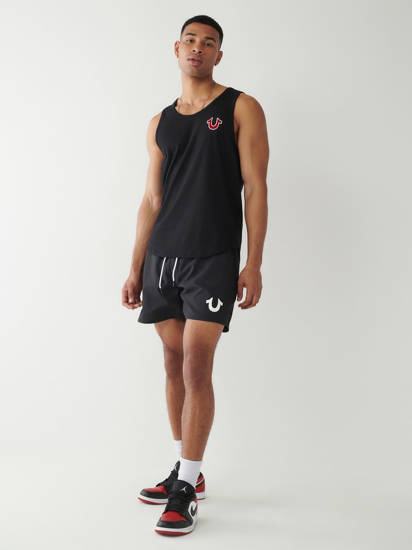 SHORTS DE PLAYA CONTRASTANTES