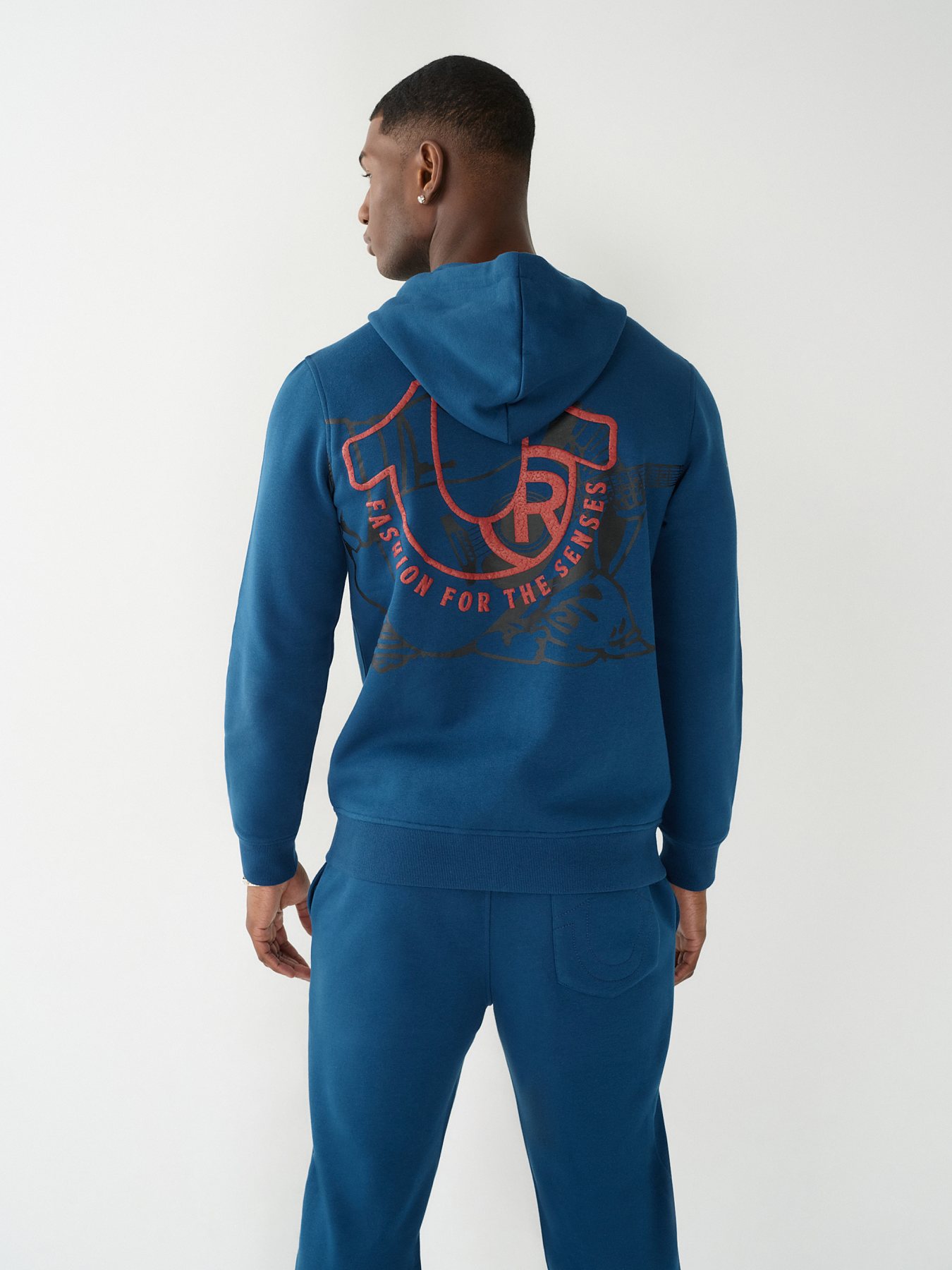 HORSESHOE ZIP HOODIE