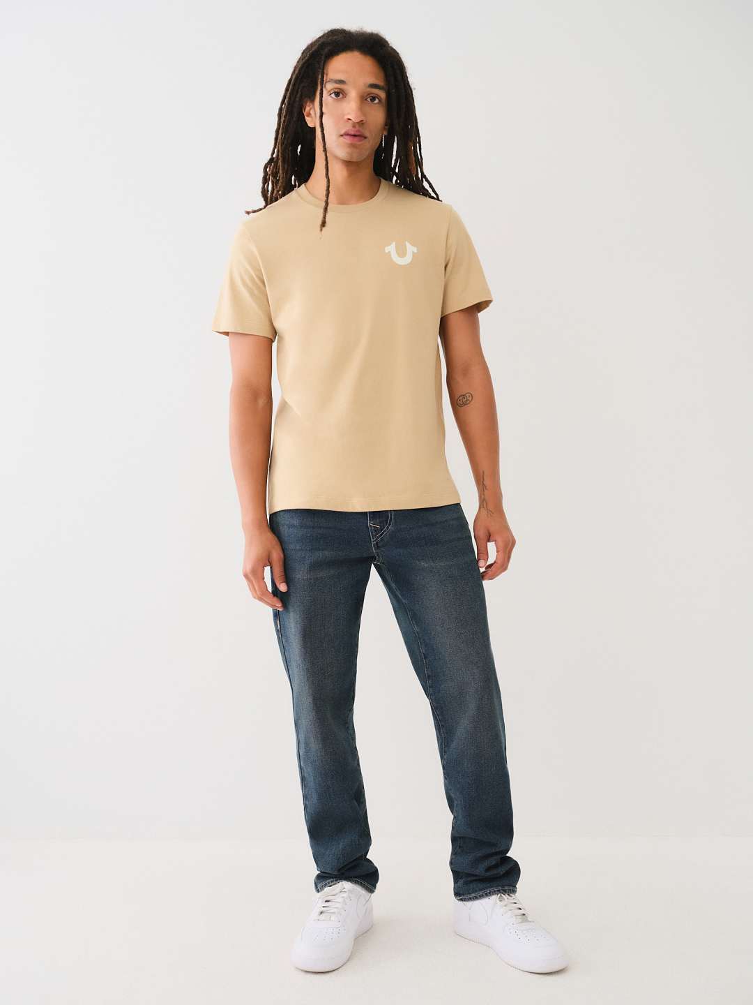 HORSESHOE LOGO TEE
