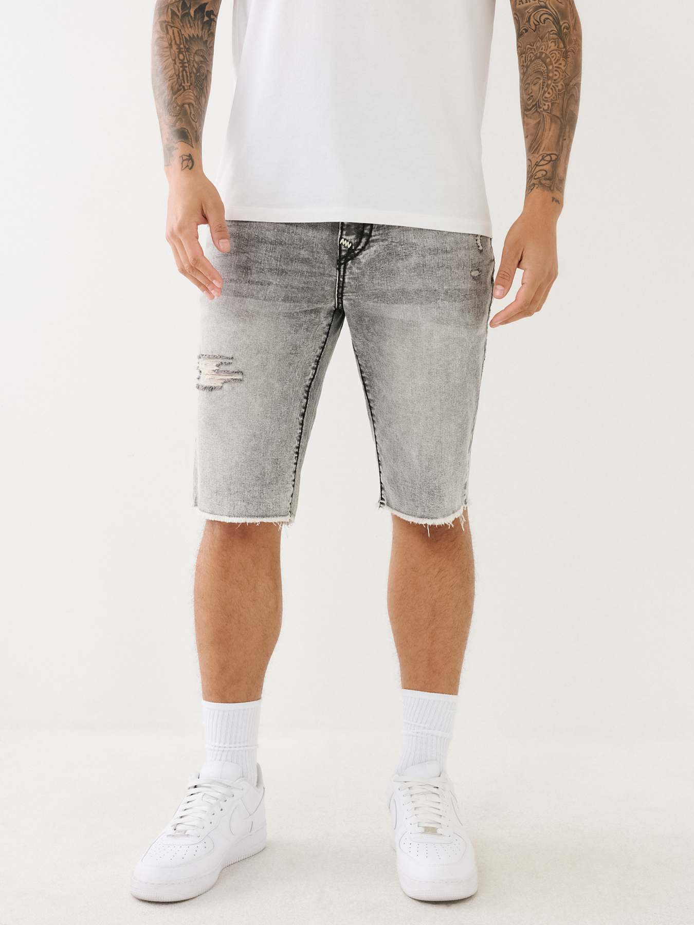 DISTRESSED RICKY FRAYED SHORT