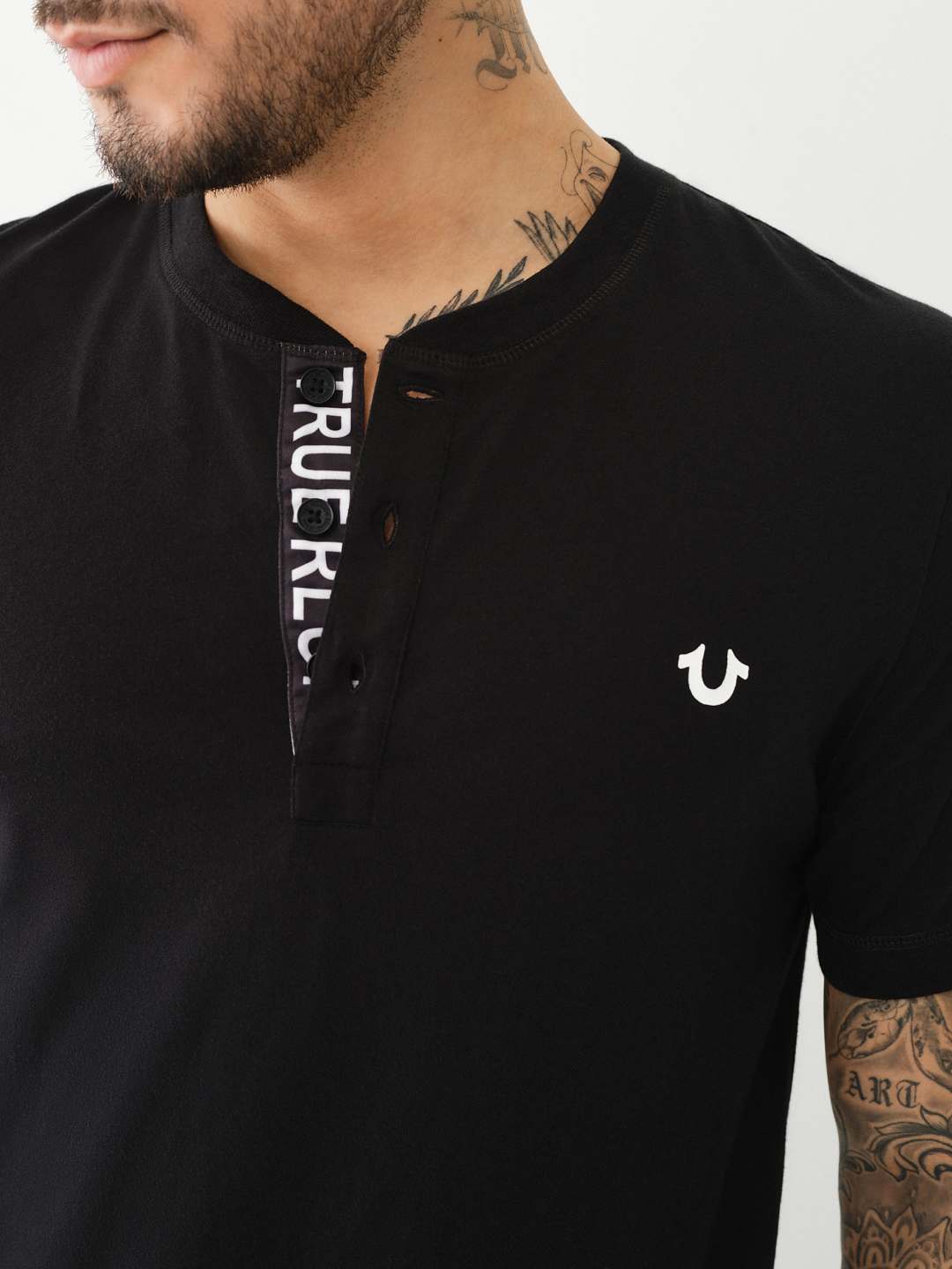 LOGO PLACKET SHORT SLEEVE HENLEY TEE, image 1