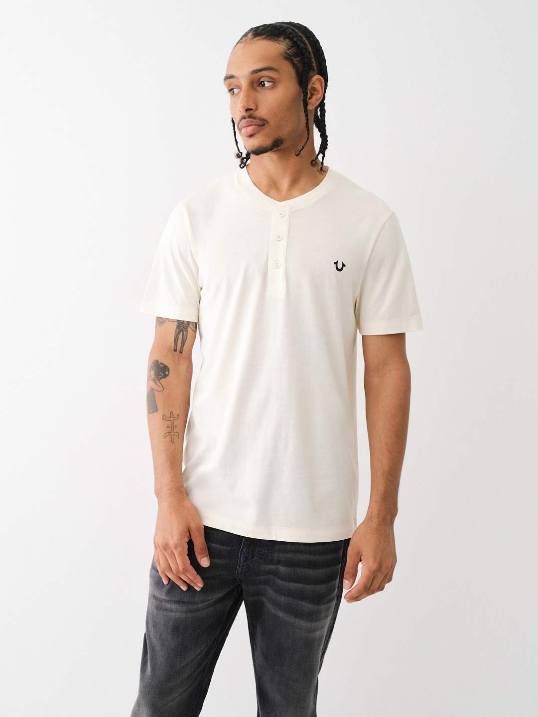 LOGO PLACKET SHORT SLEEVE HENLEY TEE, image 2