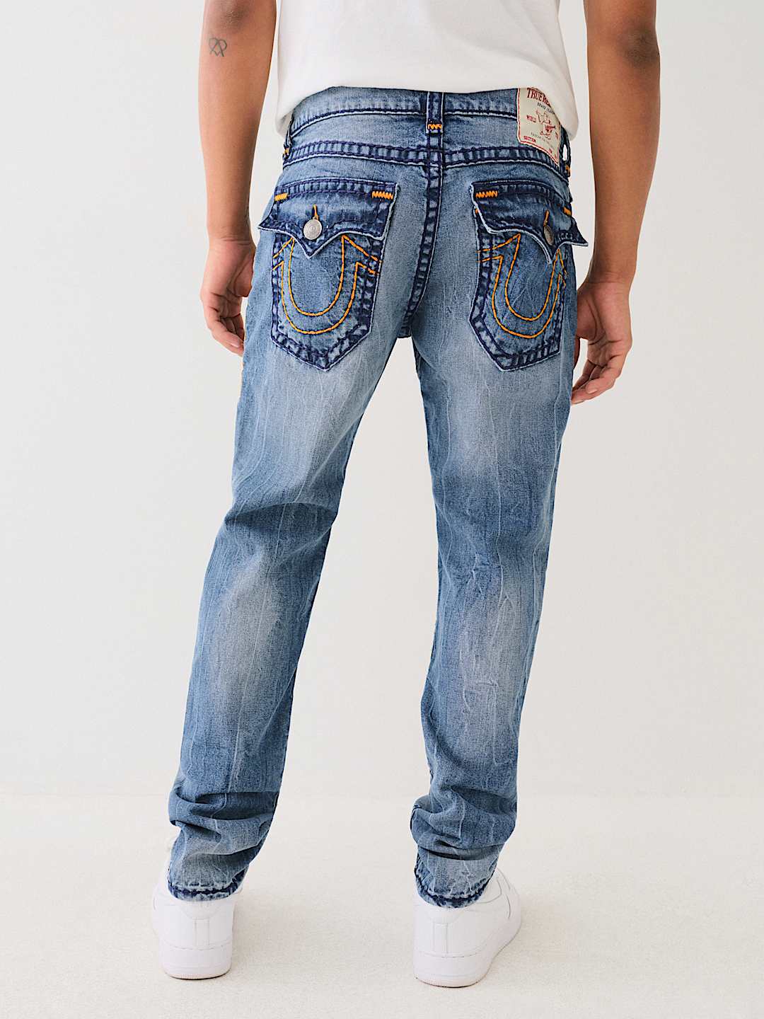 True Religion • hotsell Gold Bit T Flap Jeans De