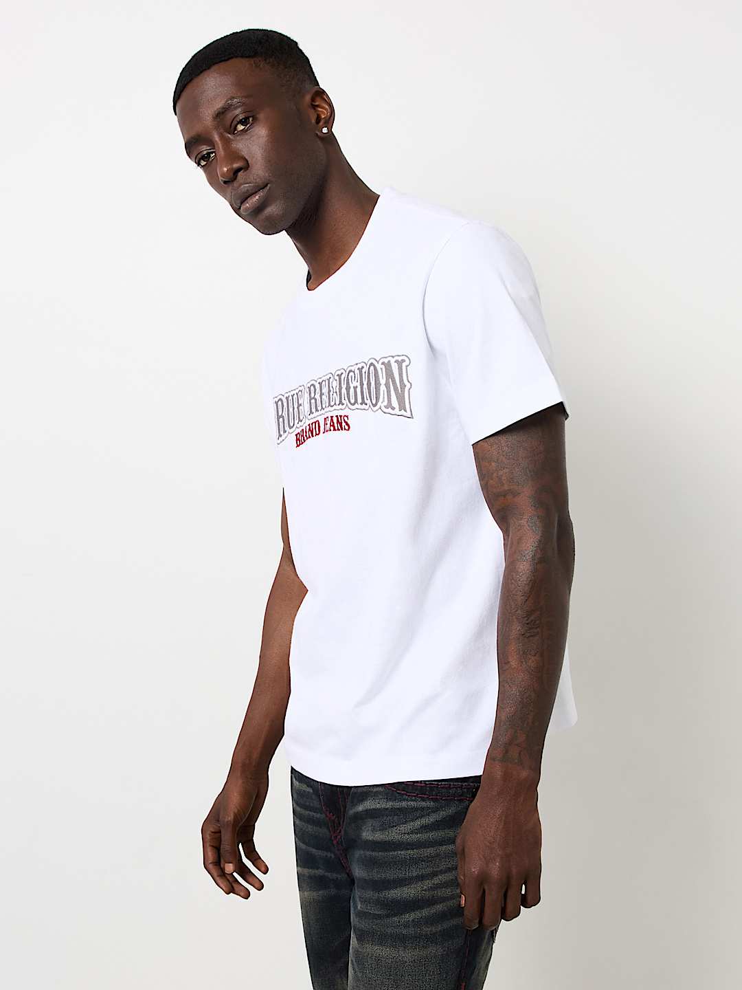 EMBROIDERED TRUE RELIGION TEE, image 4