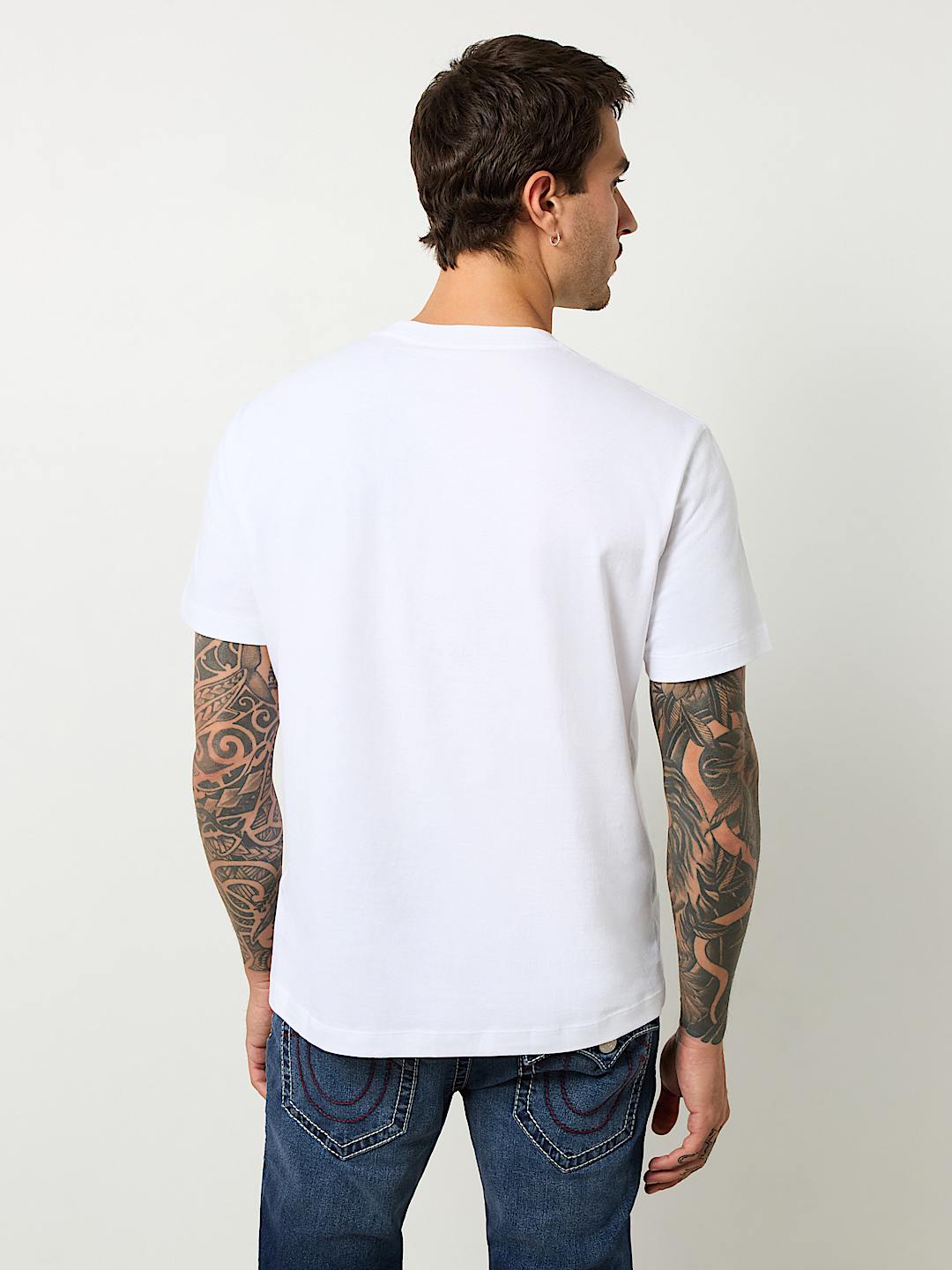 EMBROIDERED RADIO WAVE HORSESHOE TEE