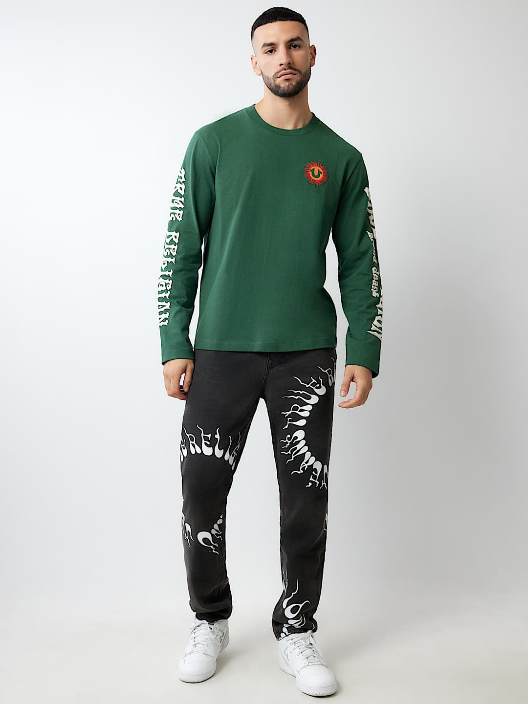 BLAZING HORSESHOE LONG SLEEVE TEE