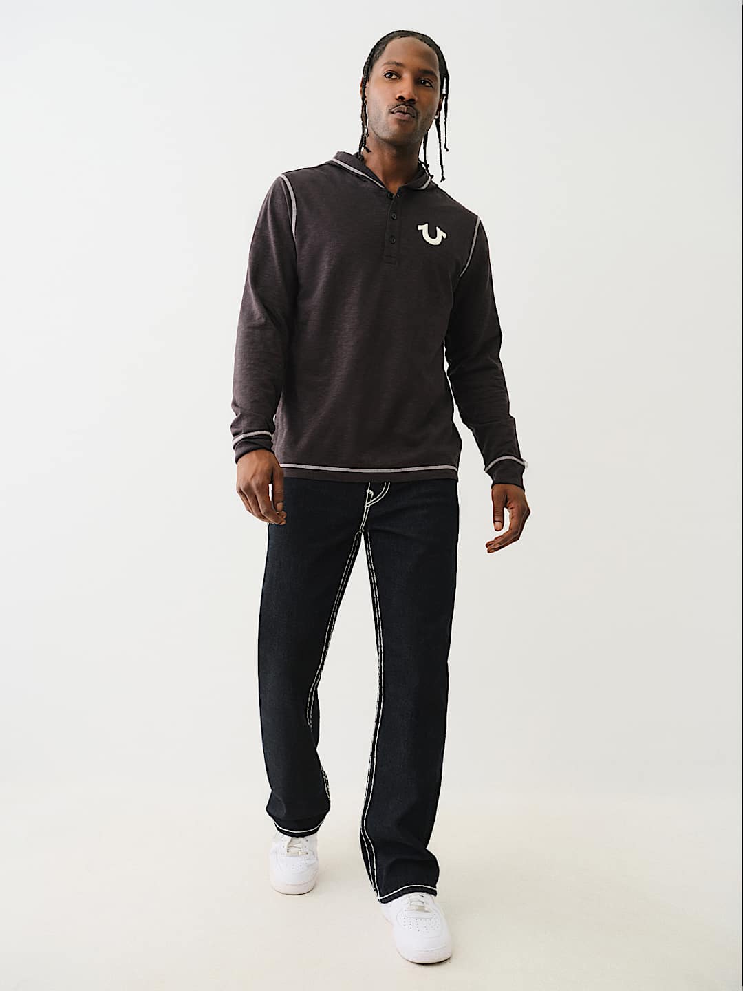 HOODED FLATLOCK HENLEY TEE