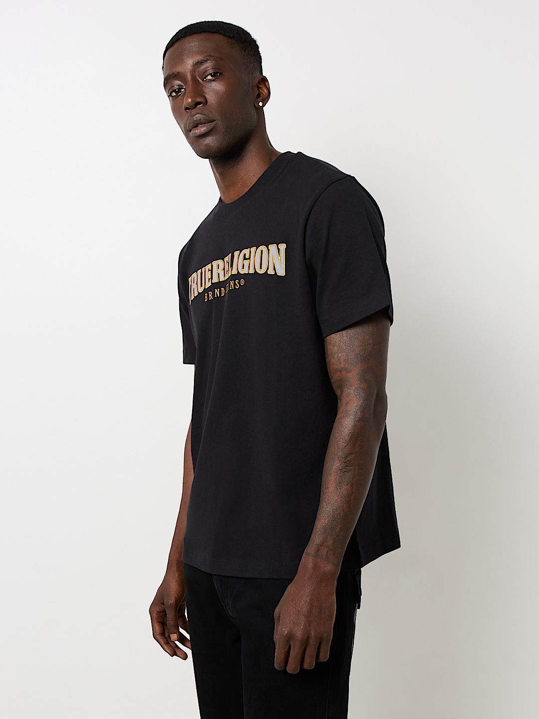 EMBROIDERED REFLECTIVE ARCH LOGO TEE, image 4