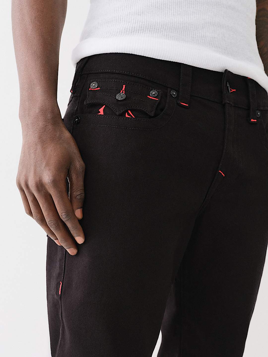 JEANS RICKY CON HERRADURA BORDADA, image 5