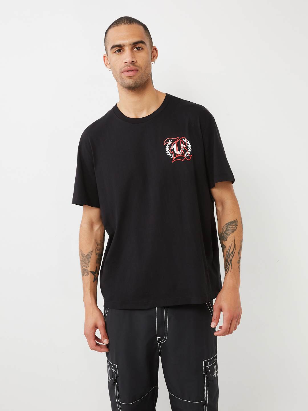 WORLD TOUR LOGO RELAXED TEE