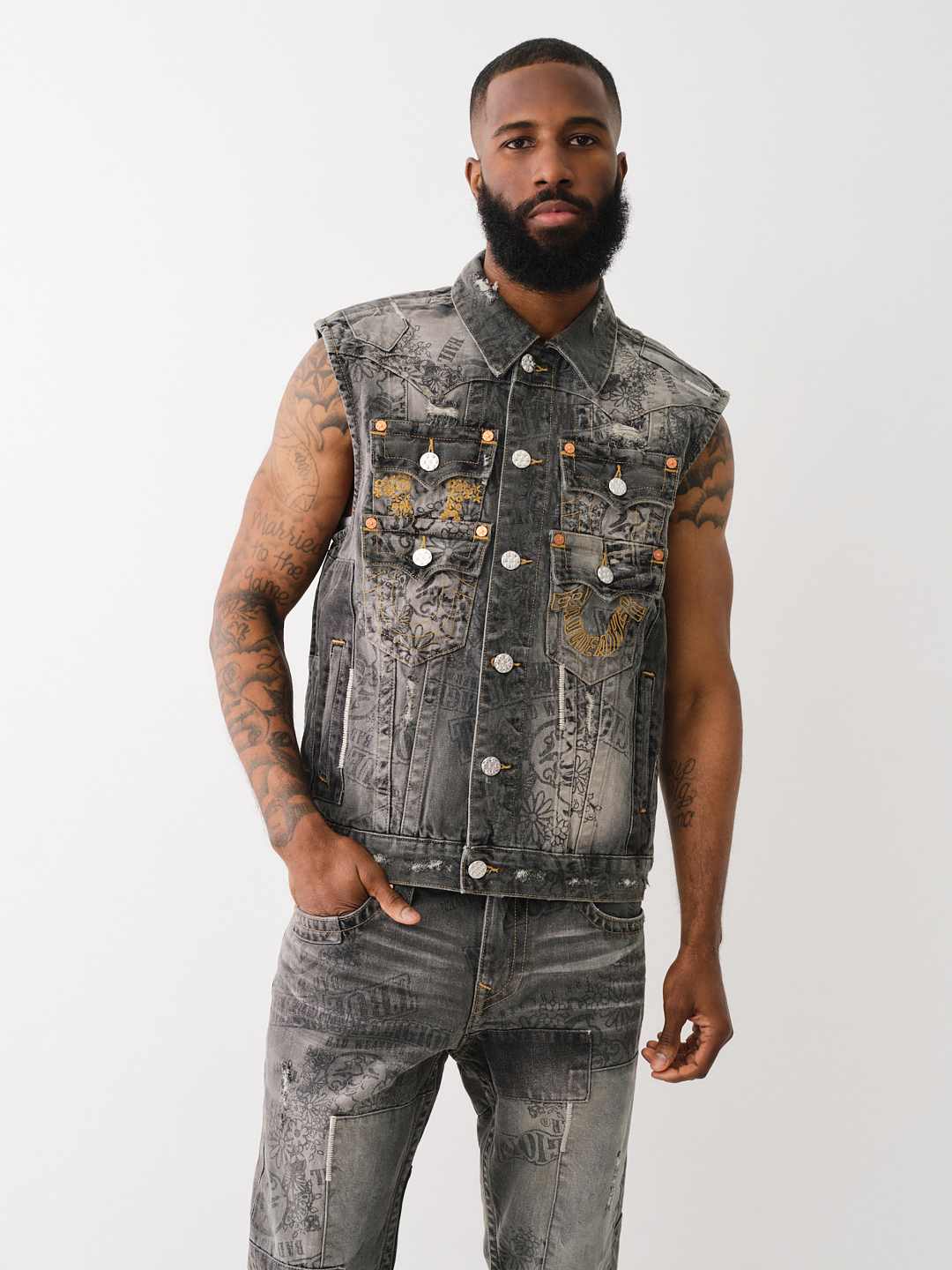 True religion Distressed outlet Denim Vest XL