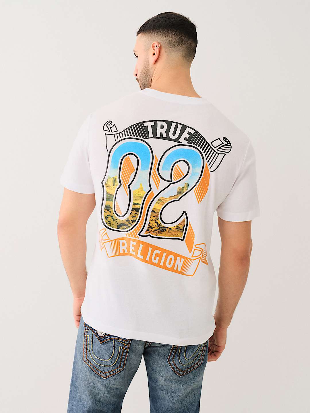 02 CANYON GRAPHIC TEE